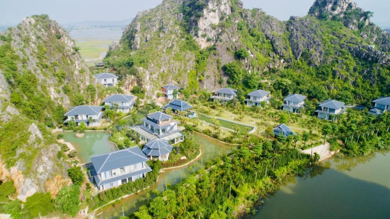Minawa Kenhga Resort & Spa Нин Бин Екстериор снимка