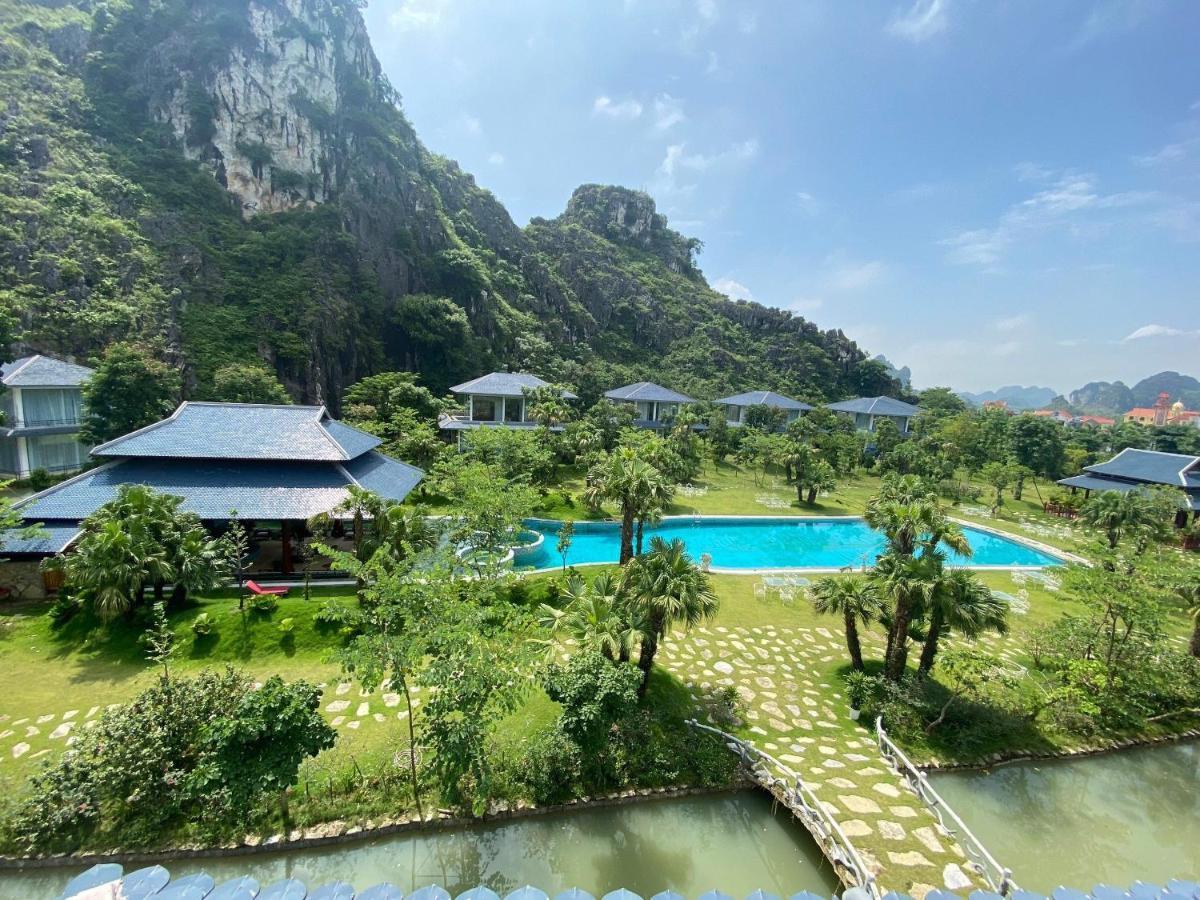 Minawa Kenhga Resort & Spa Нин Бин Екстериор снимка