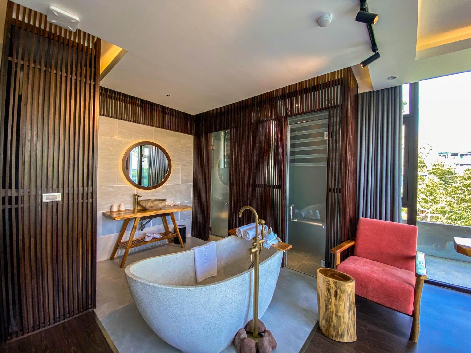Minawa Kenhga Resort & Spa Нин Бин Екстериор снимка