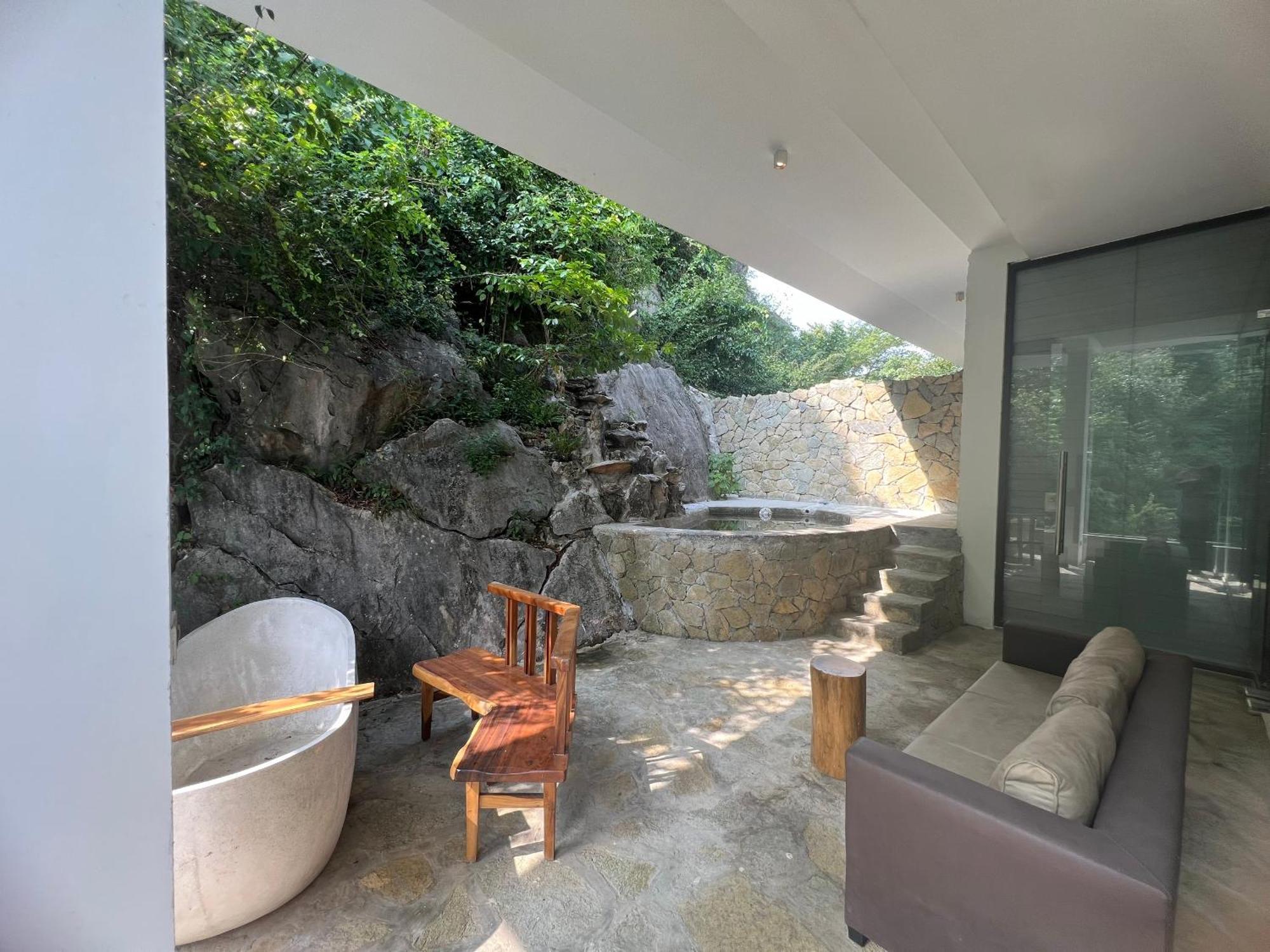 Minawa Kenhga Resort & Spa Нин Бин Екстериор снимка